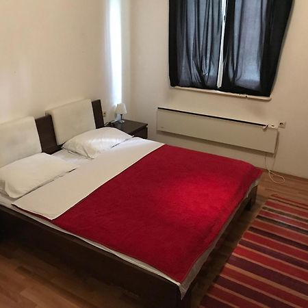 Apartament Чачак Экстерьер фото